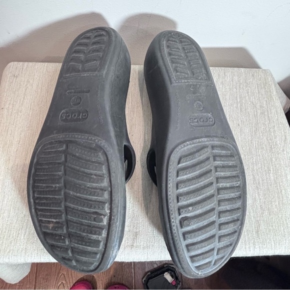 CROCS Sz 9 Patricia Strappy Lightweight All Day Comfort Insole Slip On Sandals - Picture 8 of 10